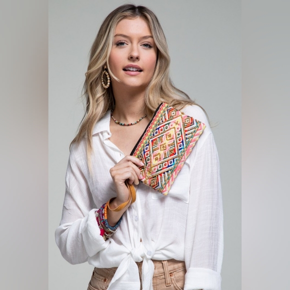 Handmade Hand Beaded Wristlet Clutch - Ethnic Inspired Design - Dyed Fine Cotton - Picture 5 of 8
